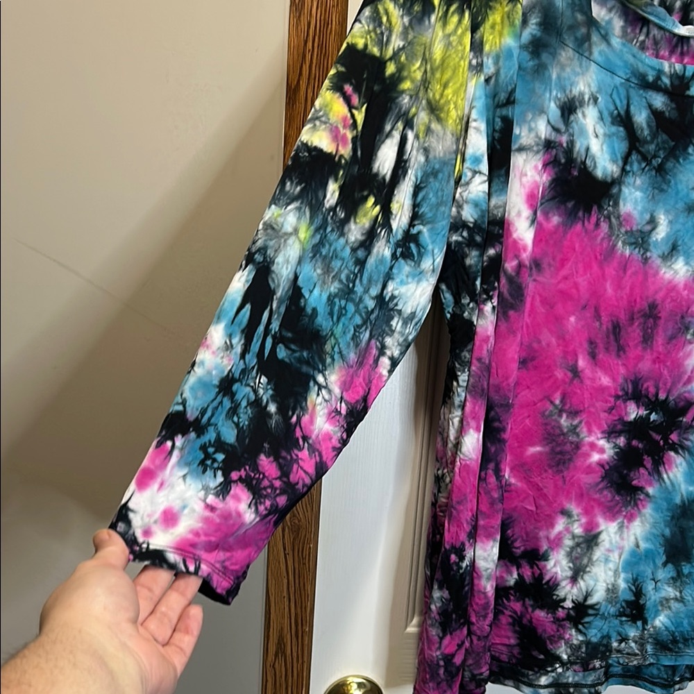 Torrid Pink and Blue Oversized Long Sleeve Tunic NWT 4X - Picture 3 of 6